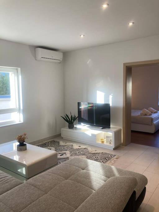 Central City Nest - Sandra&David Zadar Exteriér fotografie